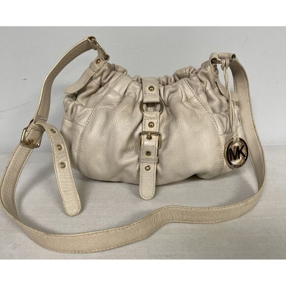 Michael Kors Cream Leather Drawstring Shoulder Bag With Gold Accents - Picture 1 of 14
